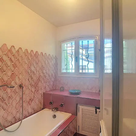 Villa Familiale Cap D'antibes 7 Personnes Antibes